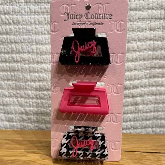 Juicy Couture Faux Fur Backpack Hair Clip Charm Bracelet Bundle NWT - Picture 5 of 10